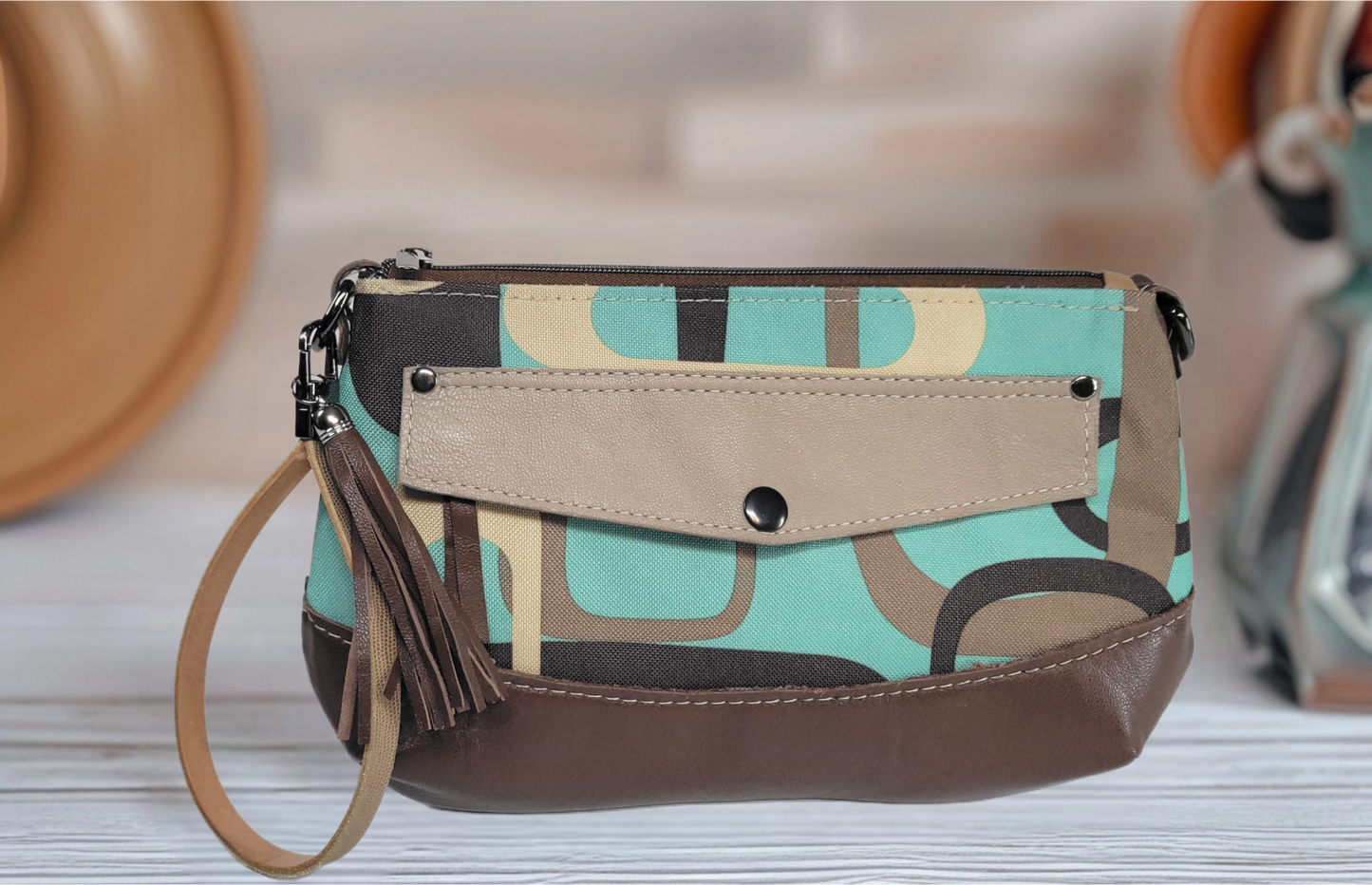 Clematis Wristlet/Crossbody
