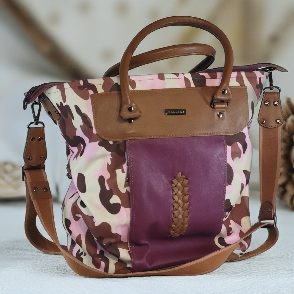 Travel Tote Sandpiper Pink Camo Sandpiper