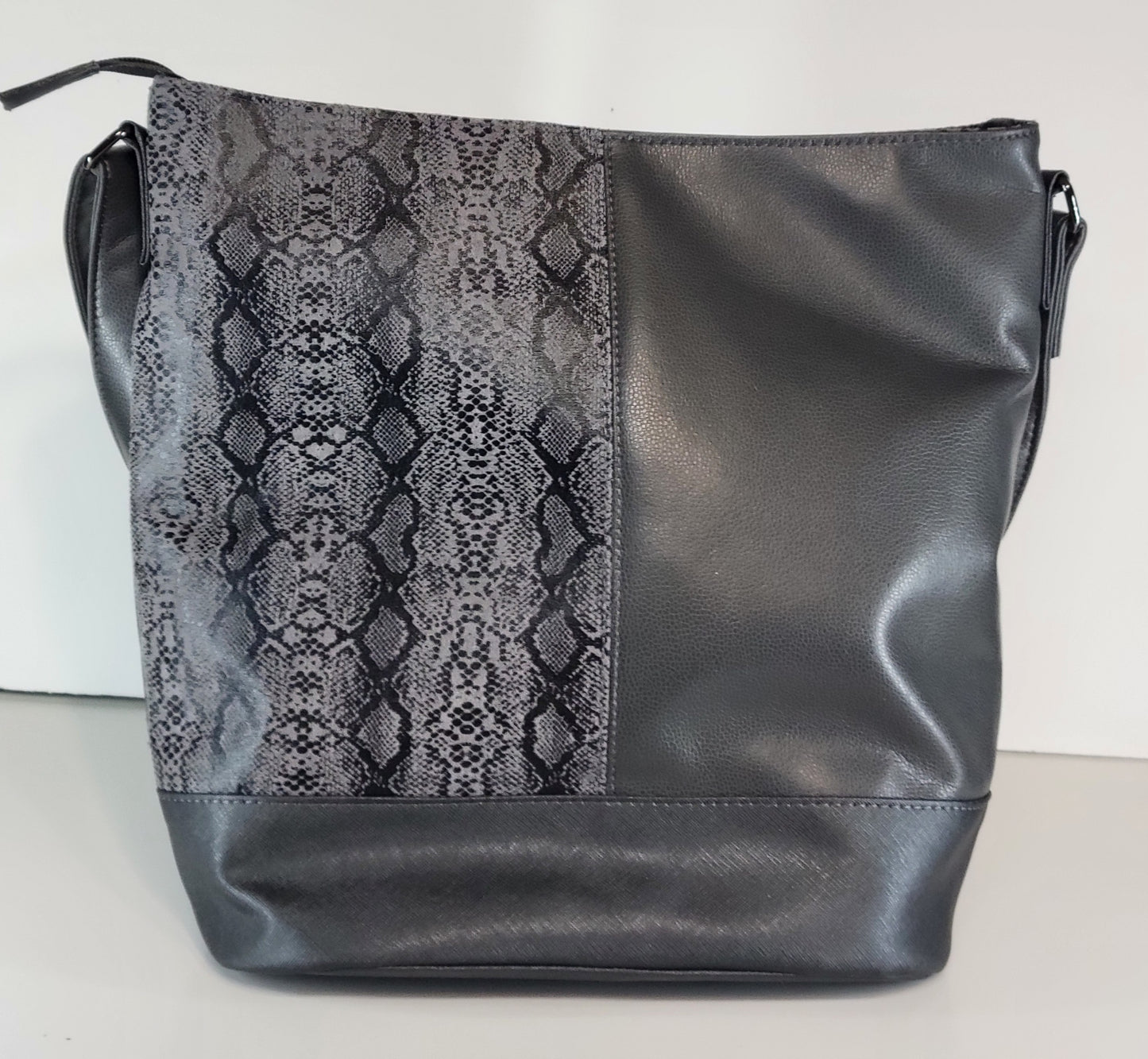 Bonnie Bucket Bag