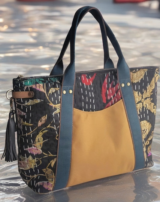 Oxbow Tote Black Sashiko Quilted/Gold