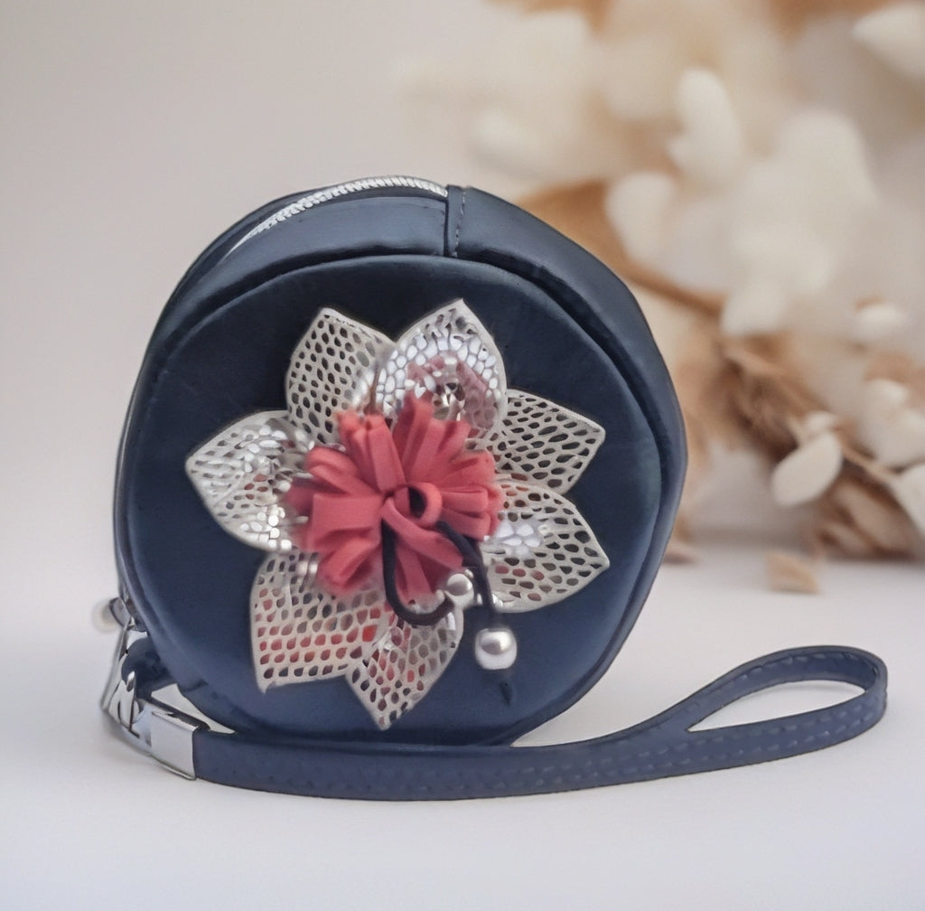 Mini-Magda Circle Pouch