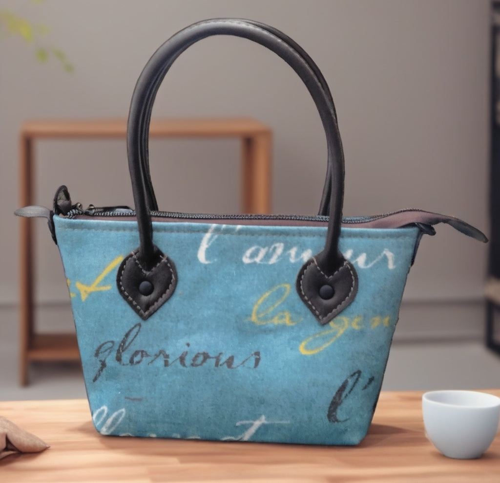 Tote Baby Lil' Baby Canvas Script