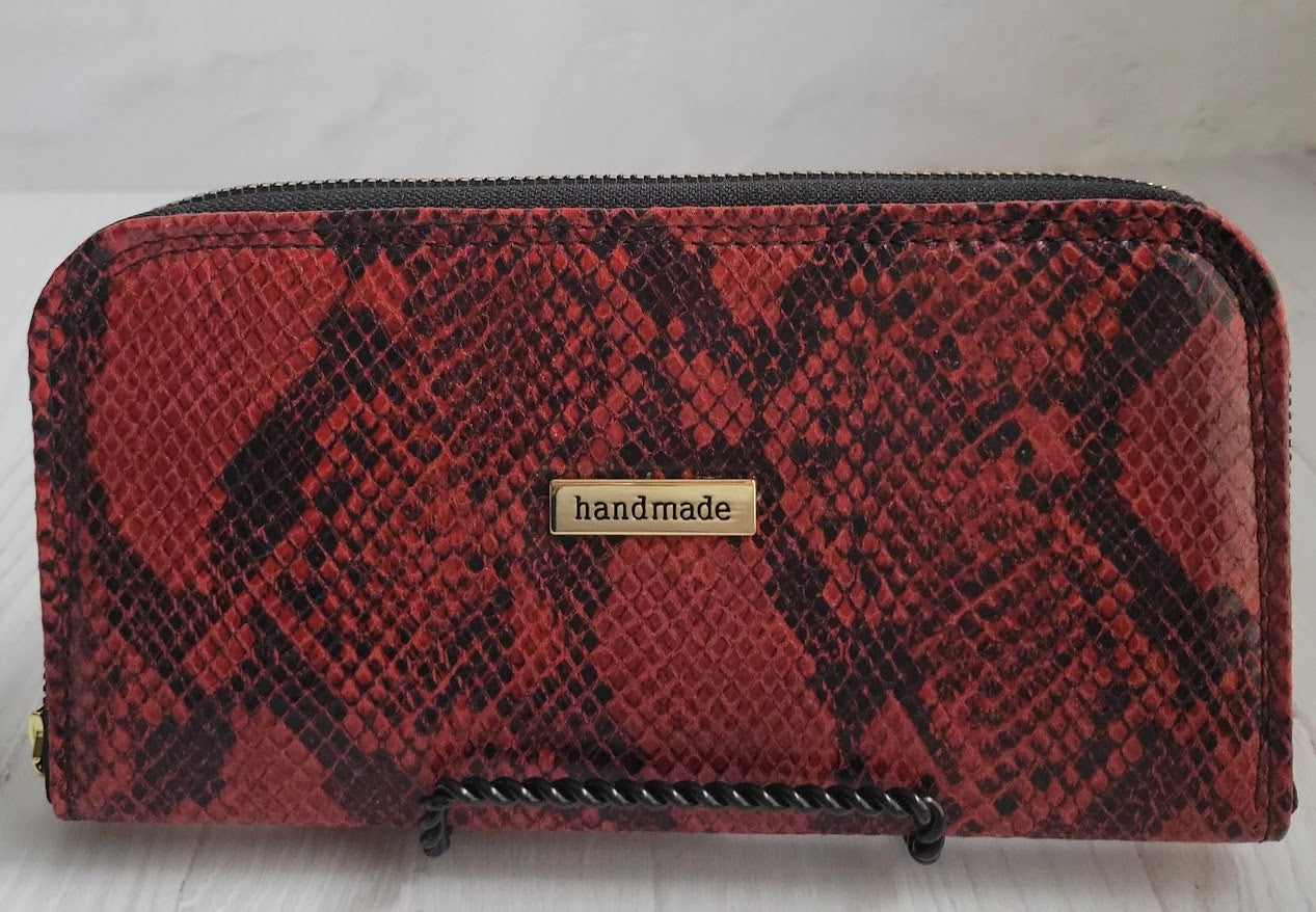 Zip Around Wallet