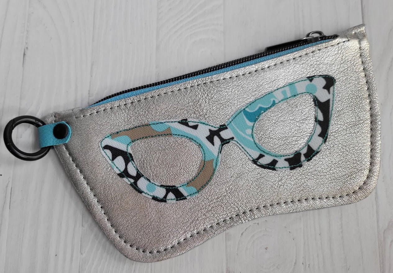 Glass Case - Zippered Applique